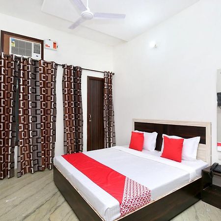 Oyo 24666 Samar Residency Ξενοδοχείο Αμριτσάρ Εξωτερικό φωτογραφία